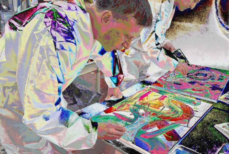 Team arbeitet gemeinsam an kreativer Vision im Workshop-Format 